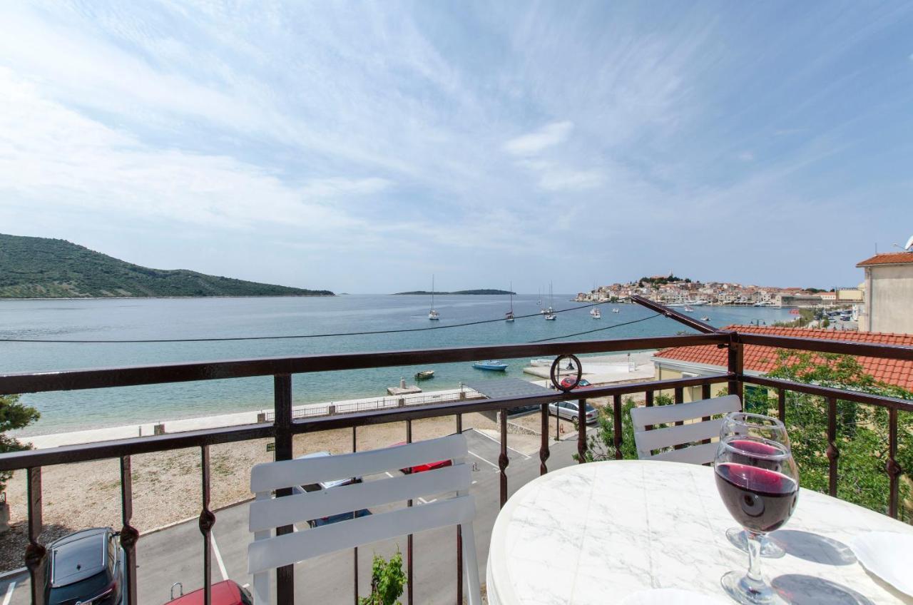 Apartment Mira Primošten Esterno foto